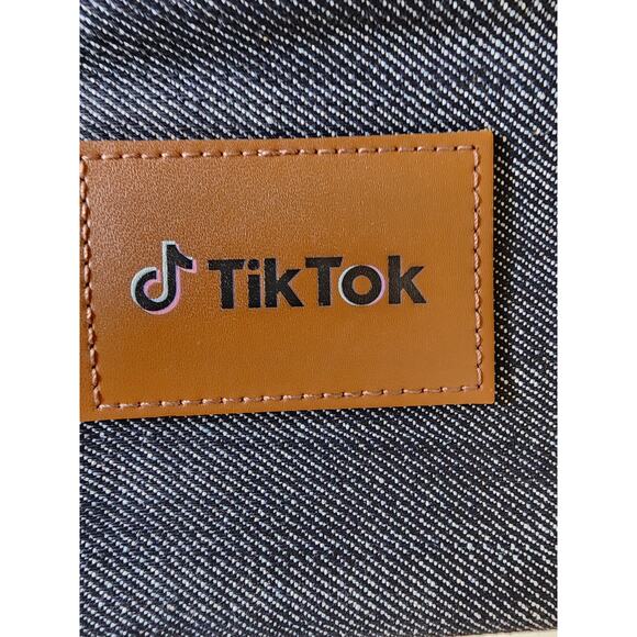 ORIGAUDIO +  TIK TOK Blue Denim Travel Makeup Shaving Bag - Picture 6 of 9